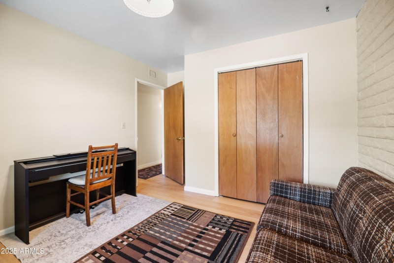 16-Bedroom