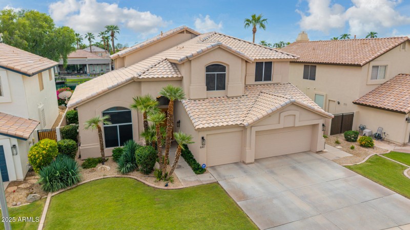 74 Hackberry