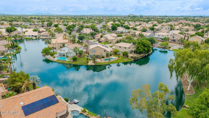 90 Hackberry