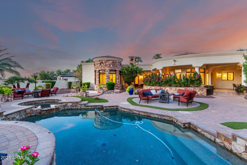 132 Beechnut