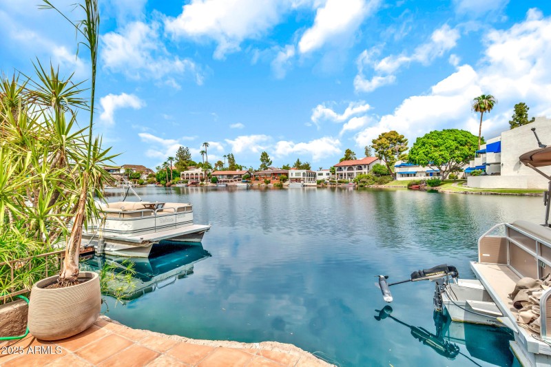 1124 E Driftwood Dr-39_(2048)