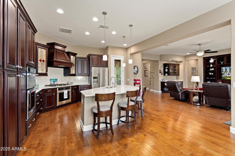 14-Kitchen