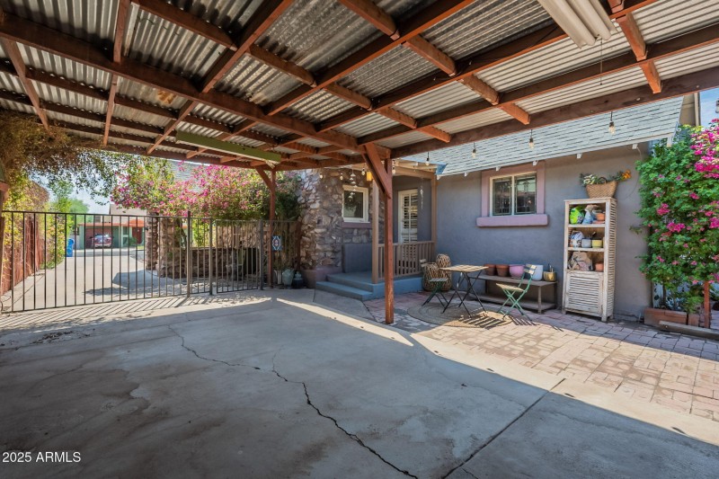 46-web-or-mls-Holly-46