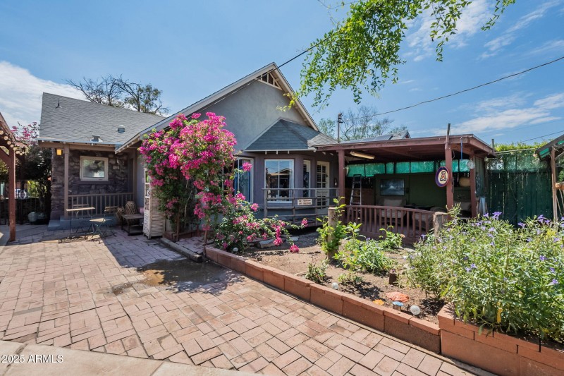 50-web-or-mls-Holly-50