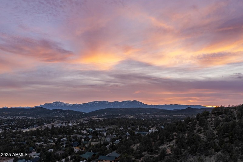 Mountain Views for Days