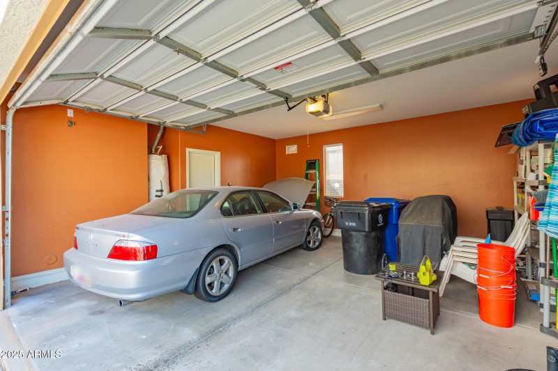 43 Garage