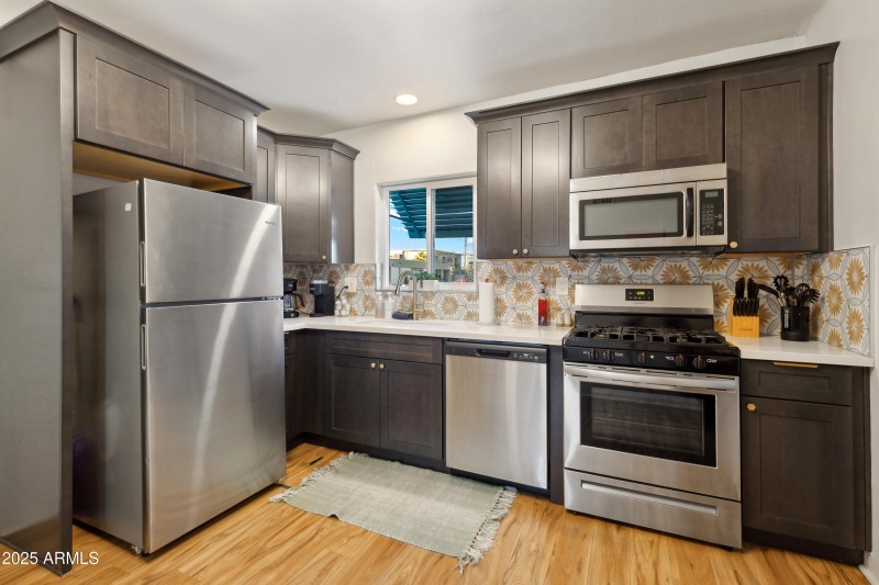 4640 N 11th Place