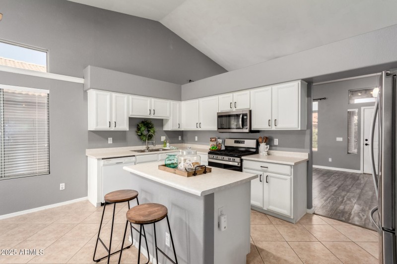 15 Rock Kitchen 2