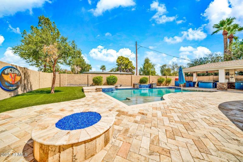 Pool & Fire Pit Gathering Area