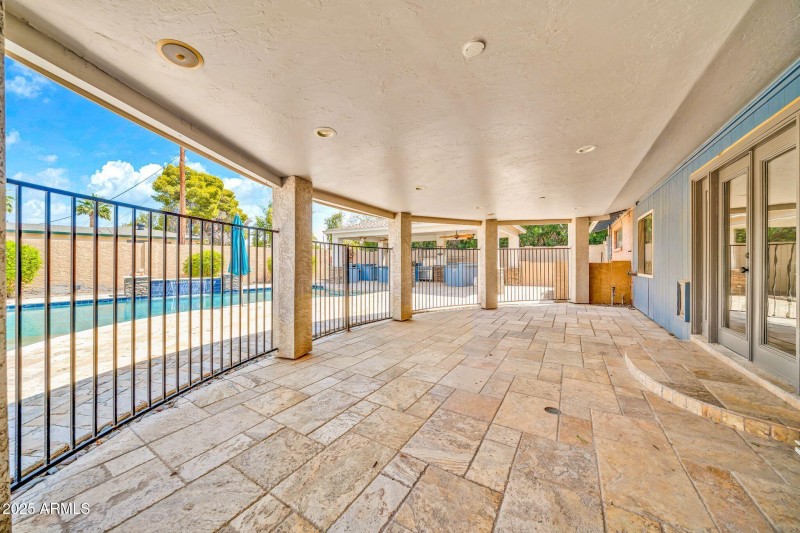 Outdoor Area