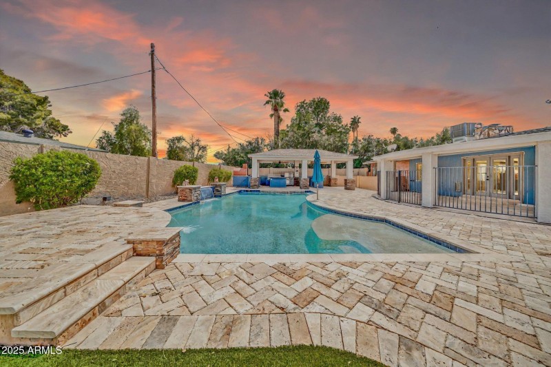 Outdoor Oasis
