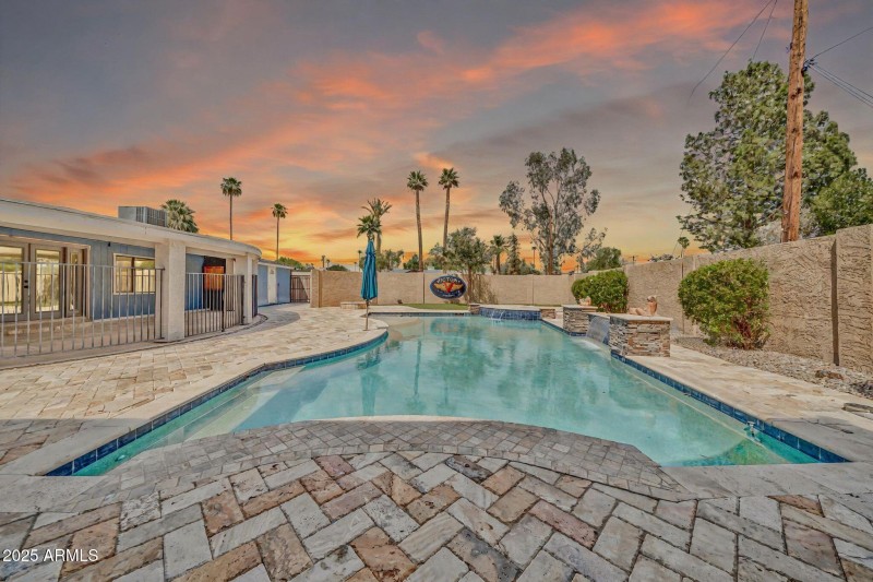 Outdoor Oasis