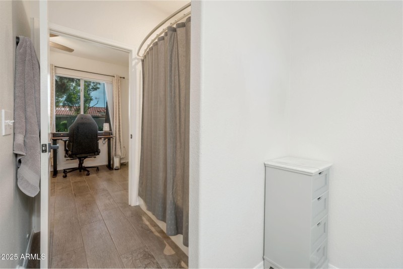 Guest Bathroom 2