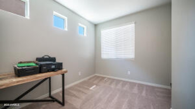 20250331041452927683000000