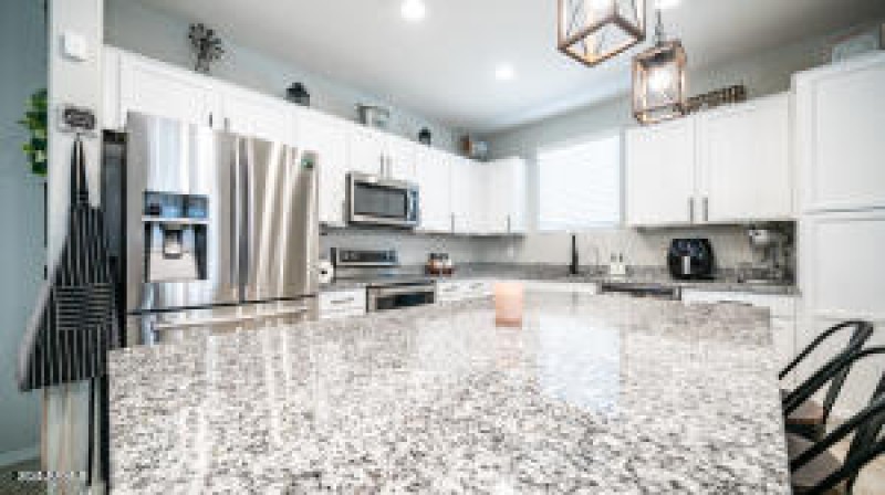 20250331041453376634000000