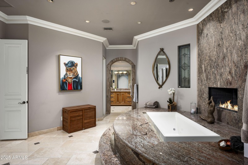 Primary bath