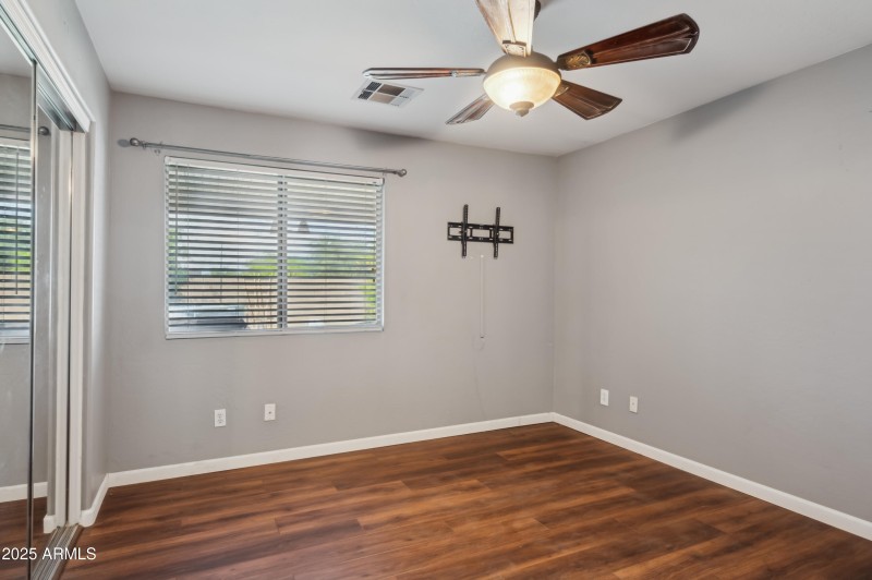 11-print-15012-w-caribbean-ln