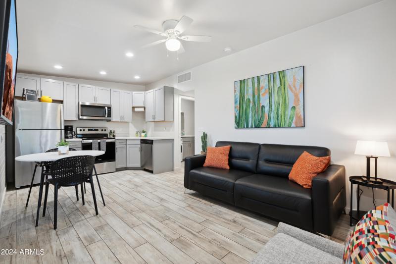 Kenwood Living 2