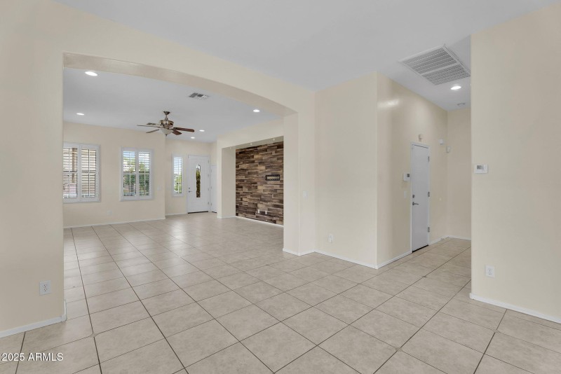 4-web-or-mls-39th Way-4