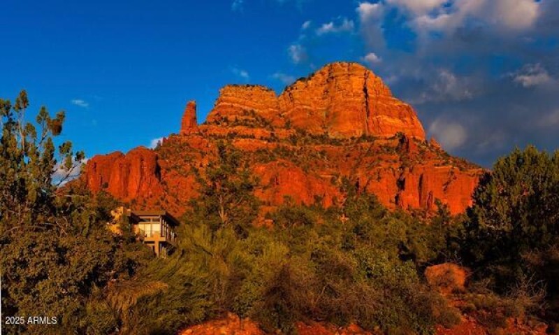 Elephant Rock Views