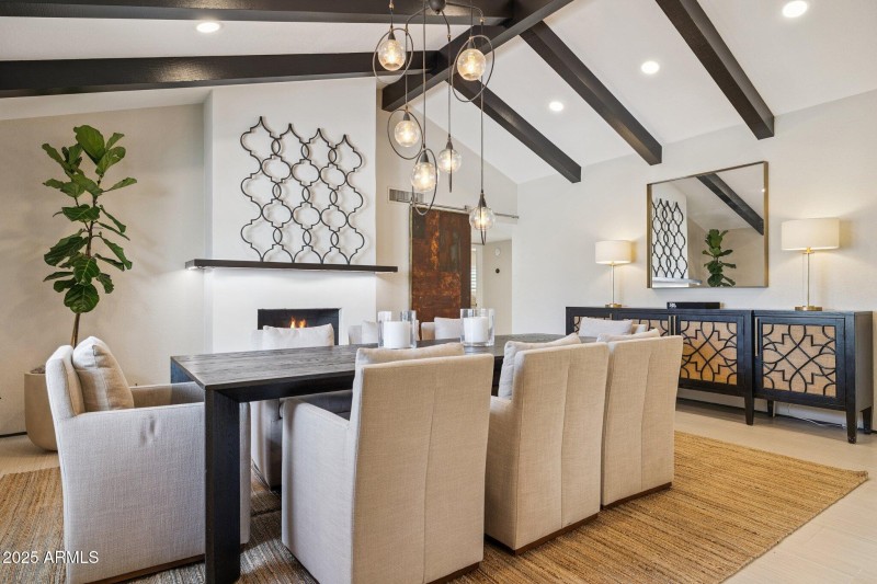 15-web-or-mls-16213-n-63rd-pl