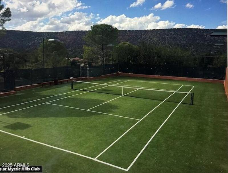 Mystic Hills Tennis/Pickleball Courts