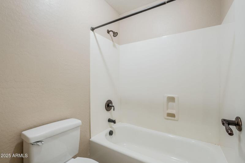 52-web-or-mls-Claxton-52