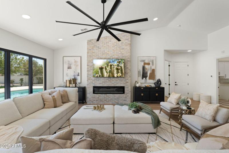 24-web-or-mls-DSC08496