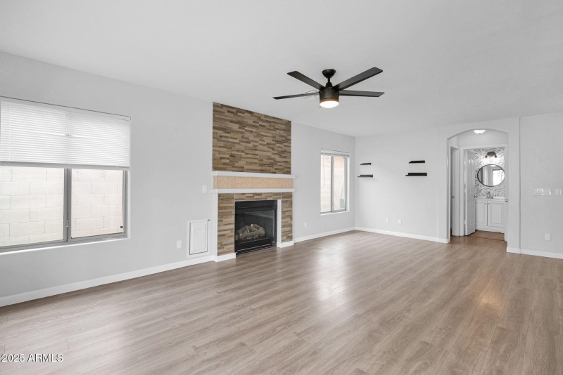 14-web-or-mls-P1292022