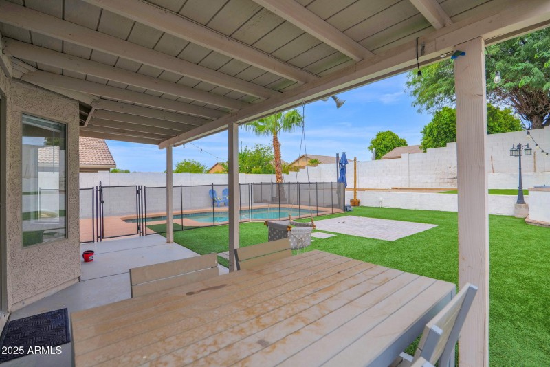 29-web-or-mls-P1292047