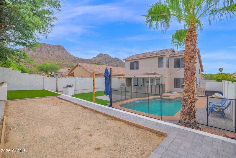 34-web-or-mls-P1292052