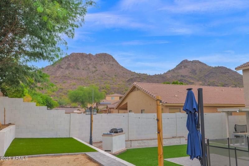 35-web-or-mls-P1292053