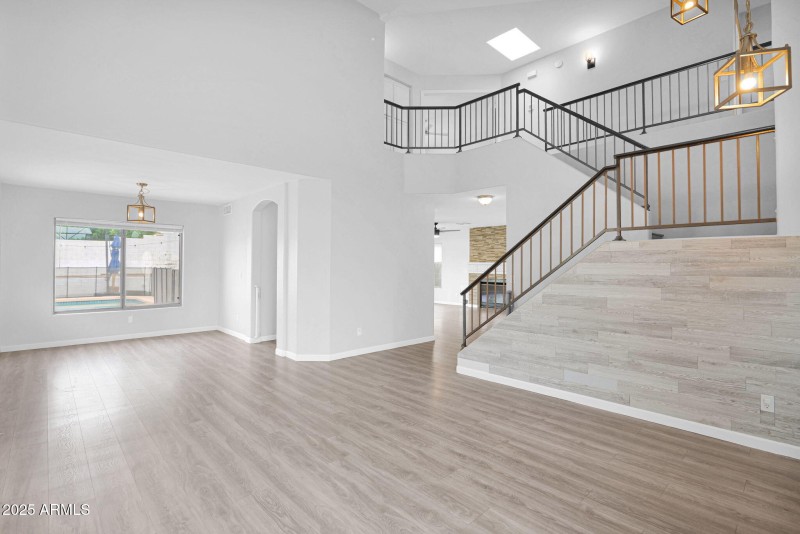 7-web-or-mls-P1292009