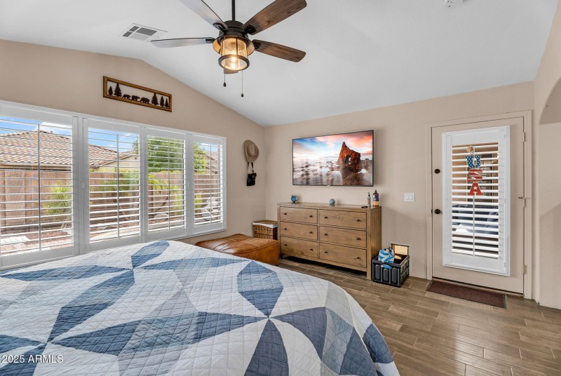24-web-or-mls-Washington-24