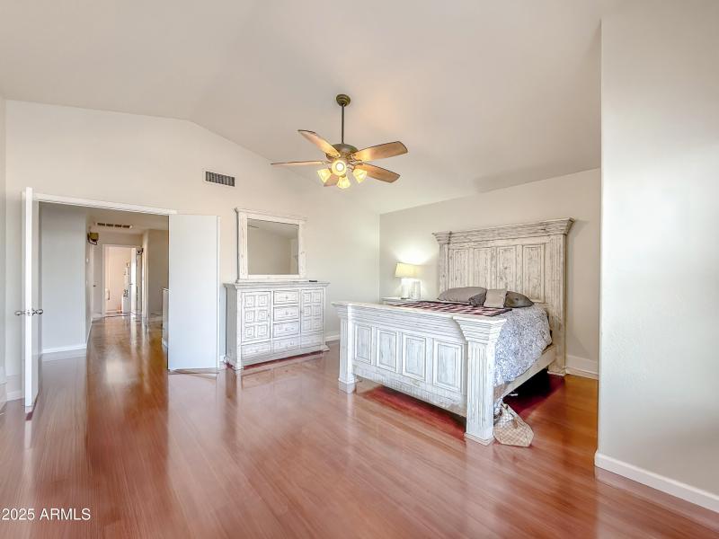 IMG_4860-topaz-denoise-sharpen