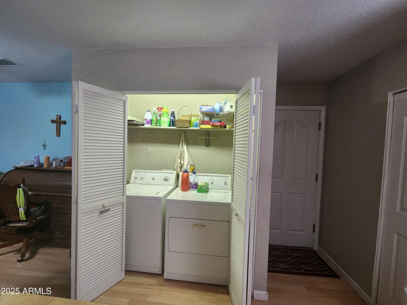 Washer and drive alcove