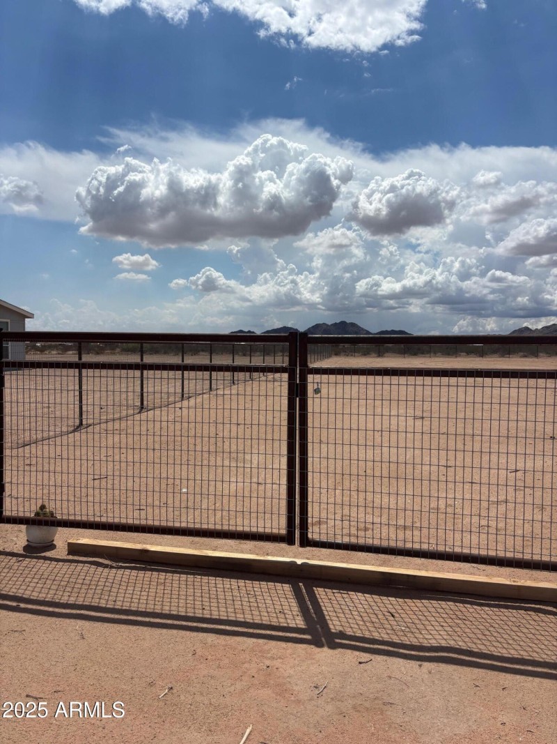 Fence 2