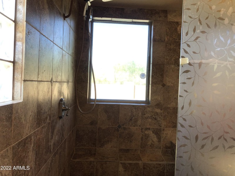 41AAAAFF-F29C-4EAE-8742-356DBFC06B2F