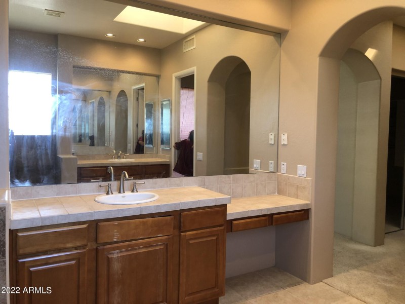 3CFD7BF6-9F04-410A-B800-9F5920412F61