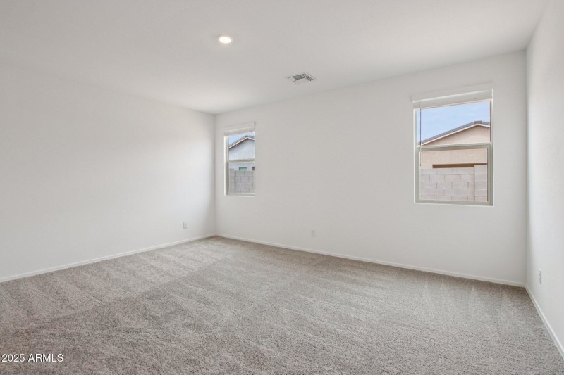22-web-or-mls-W Kenner Dr-S0509-022