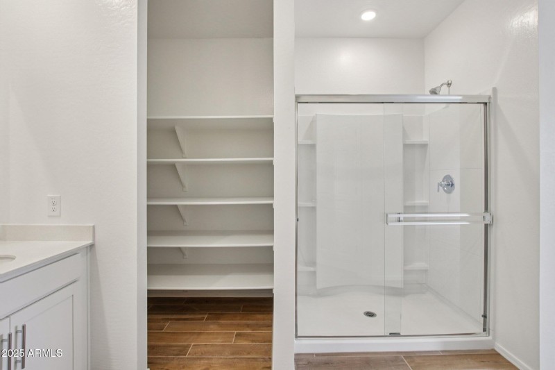 26-web-or-mls-W Kenner Dr-S0509-026