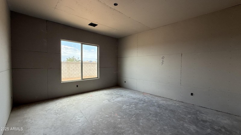 011 - Owner's Suite