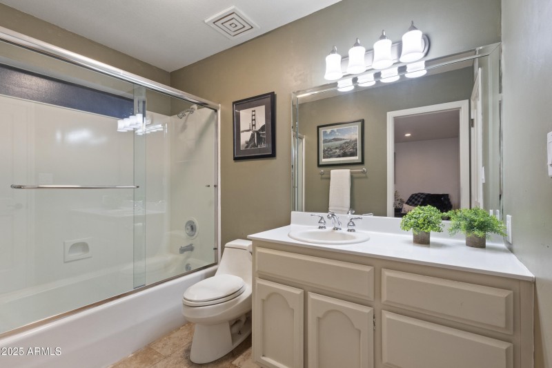 Office En suite