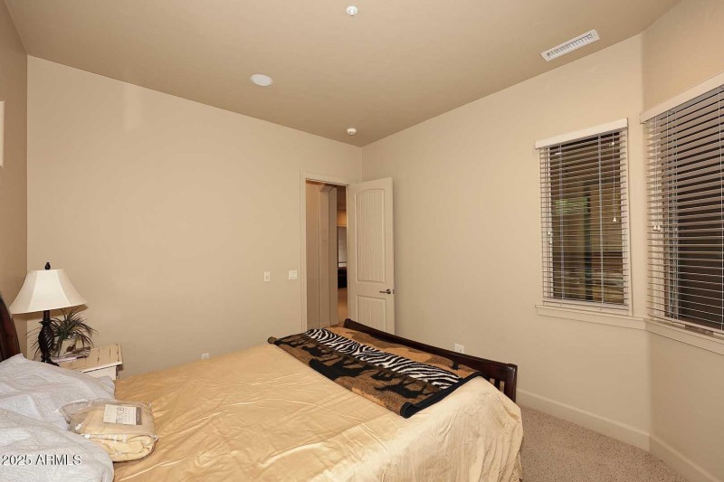 2nd Bedroom2