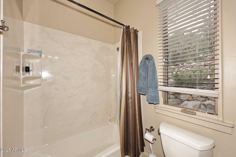 Hall Bath-tub