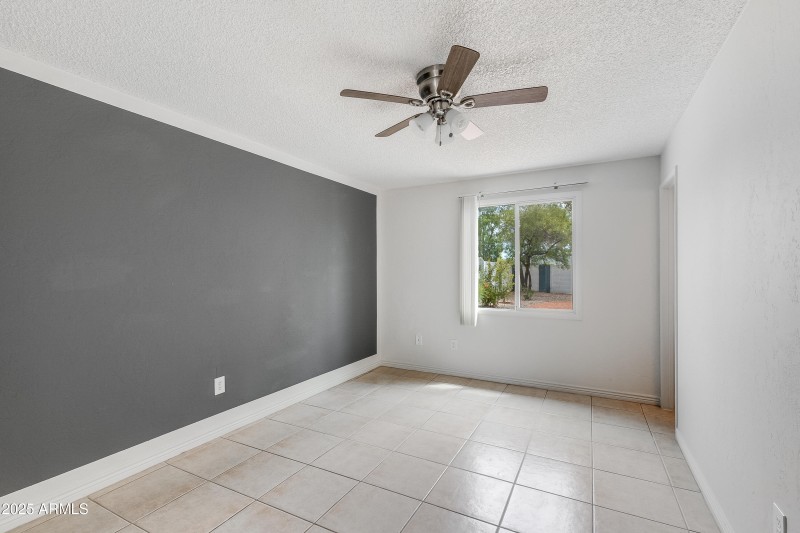 14219 N 39th Way-21