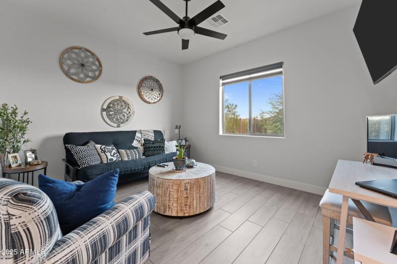 Suite 2 sitting room