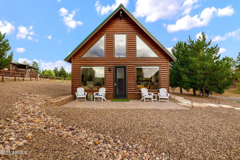GUEST HOUSE