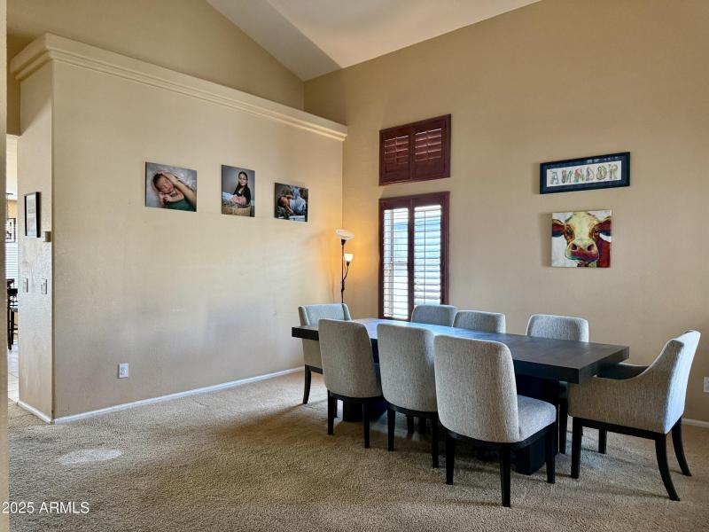 Entry/Dining