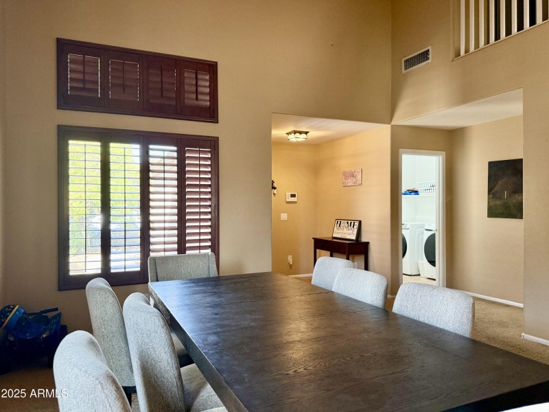 Entry/Dining
